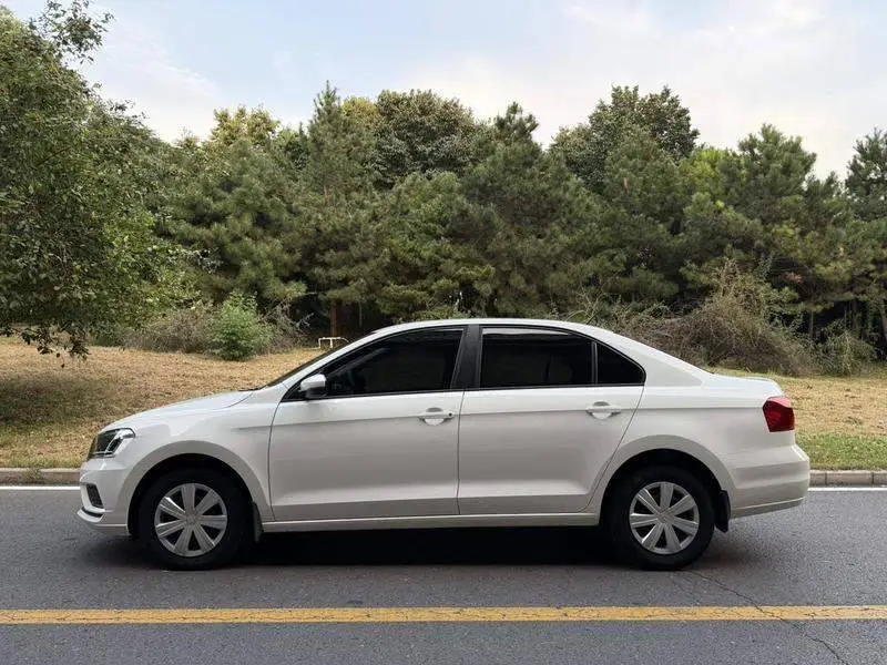 Jetta 2017 1.5L Automatic Fashion Model — 3