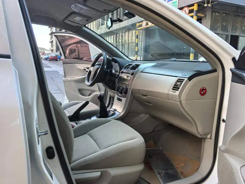 Corolla 2011 1.6L Manual GL — 16