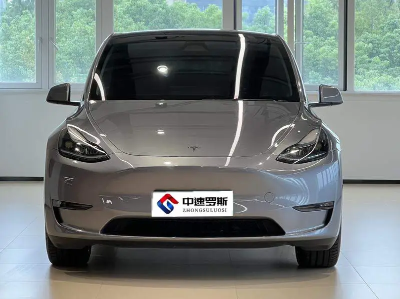 Model Y 2024 long-range all-wheel drive version — 2