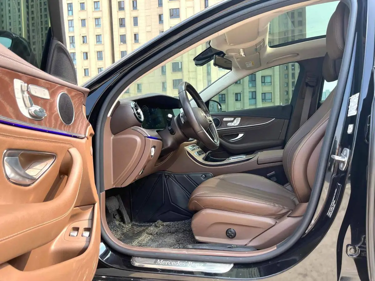 Mercedes-Benz E-Class New Energy 2023 E 350 e L plug-in hybrid sedan — 7