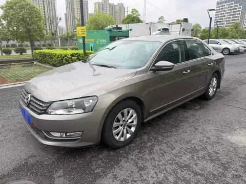Passat 2015 1.8TSI DSG Elegant Edition