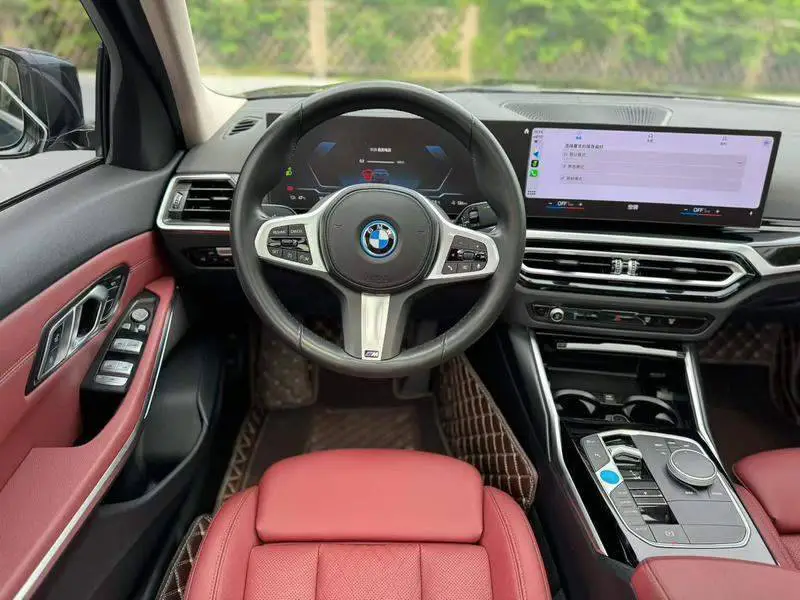 BMW i3 2022 eDrive 35 L — 7