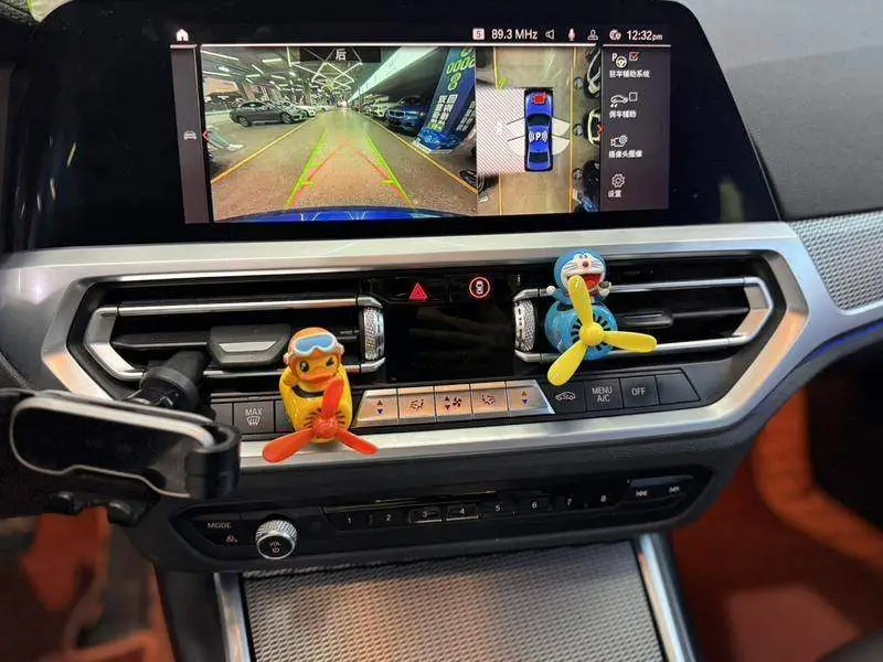 BMW 3 Series 2020 325i M Sport Night Edition — 16