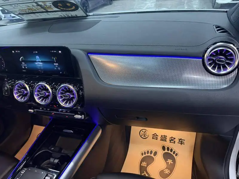 Mercedes-Benz GLA 2023 GLA 220 — 13