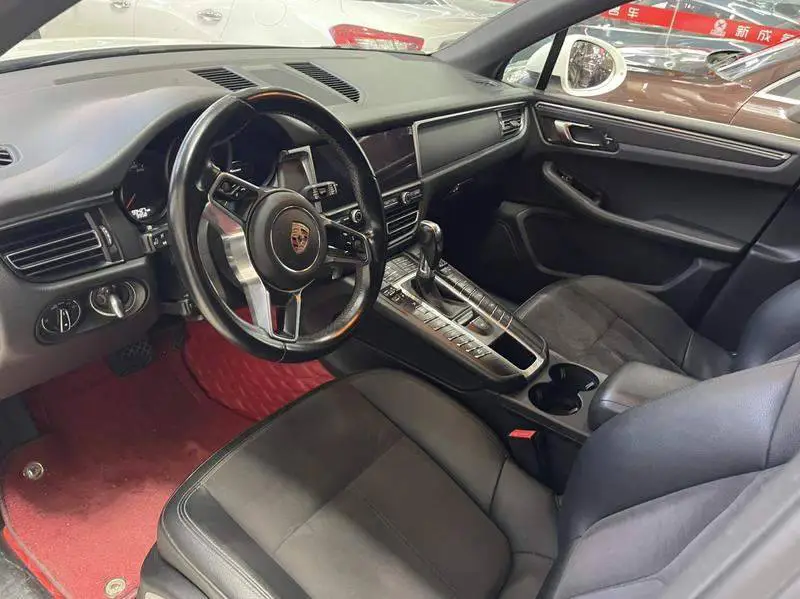 Macan 2018 Macan 2.0T — 9
