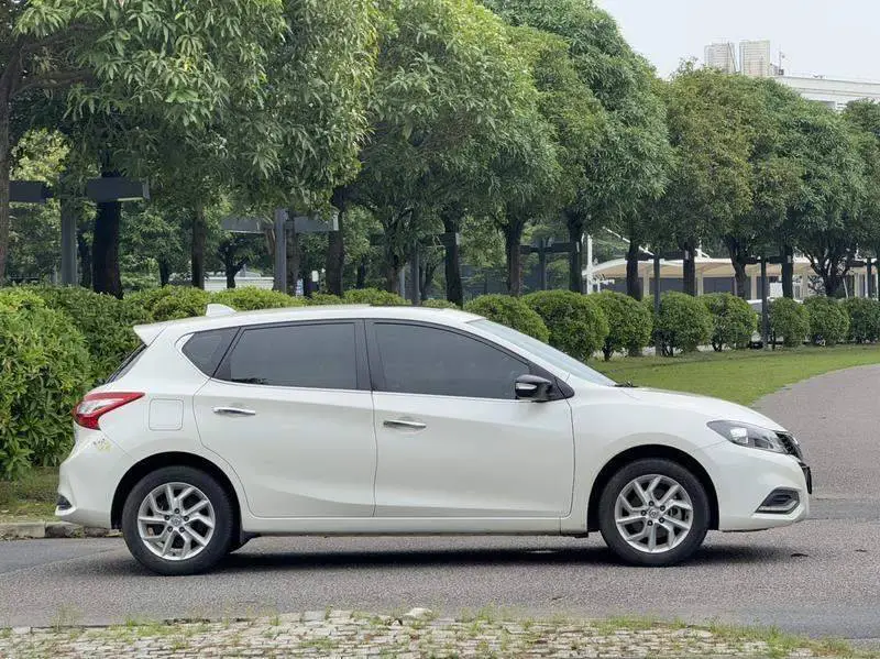TIIDA 2021 1.6L CVT Intelligent Edition — 7