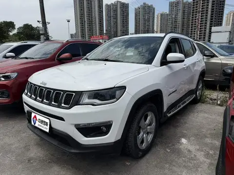 Guide 2017 200T Automatic Home Edition