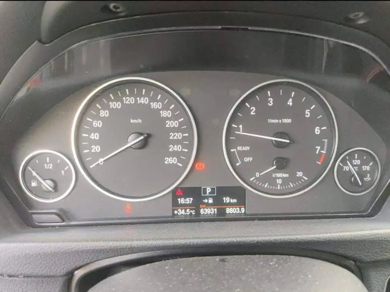BMW 3 Series 2014 320Li Fashion Edition — 9