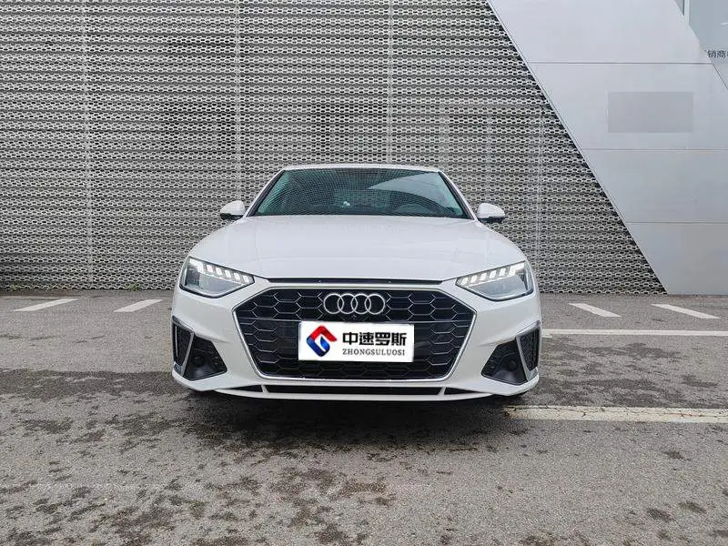 Audi A4L 2022 40 TFSI Stylish and Dynamic — 2