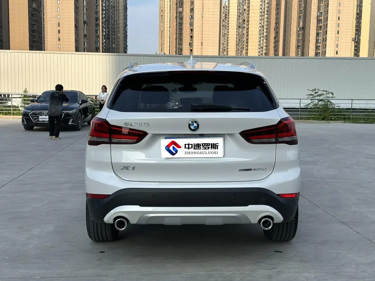 BMW X1 2022 sDrive20Li Premium Edition — 5