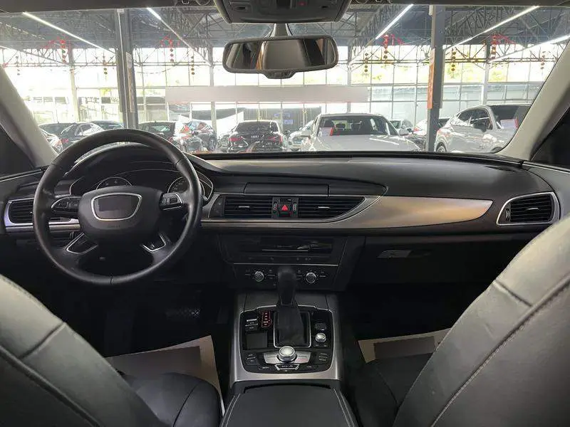 Audi A6L 2018 30th Anniversary Model 35 TFSI Fashion Model — 7