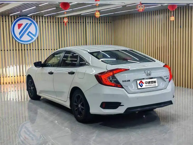 Civic 2019 220TURBO CVT Dynamic Edition National VI — 4