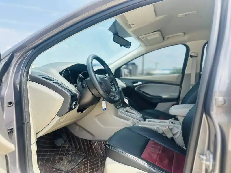Fox 2012 Sedan 1.6L Automatic Comfort — 9