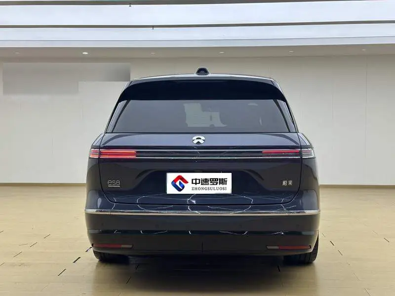 NIO ES8 2026 Six-Seat Executive Signature Edition — 6