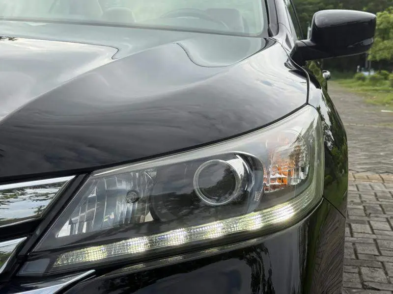 Accord 2015 2.0L LX Comfort Edition — 9