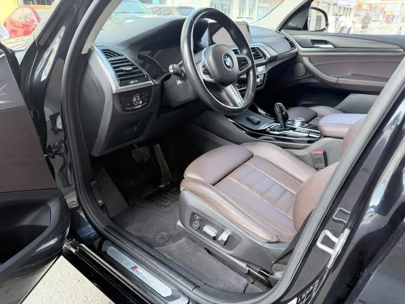 BMW X3 2021 xDrive30i Leading M Sport Package — 9