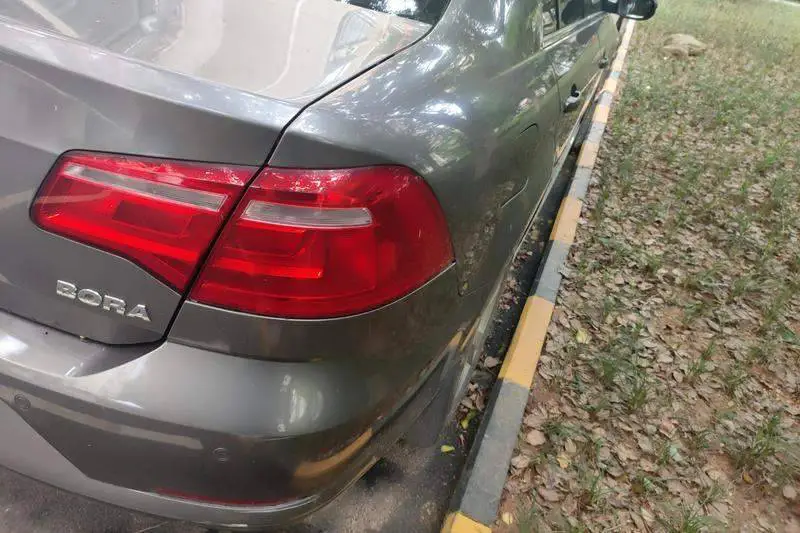 Bora 2013 1.6L Manual Comfort — 5