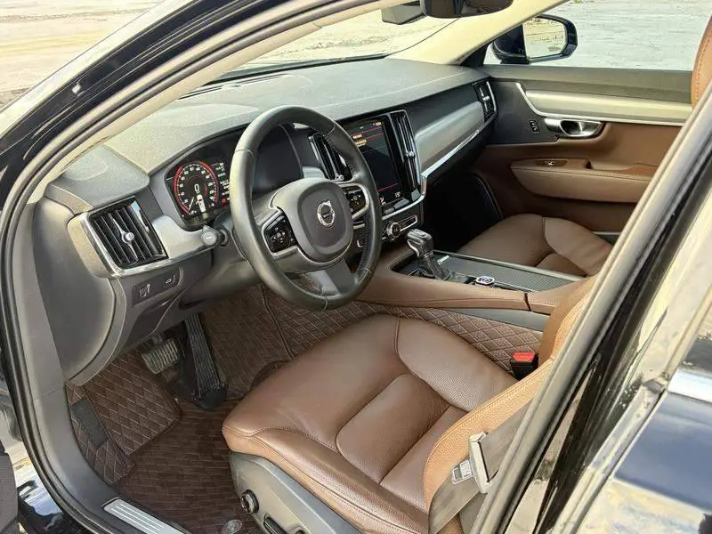 Volvo S90 2018 T4 Zhiyi Edition — 11