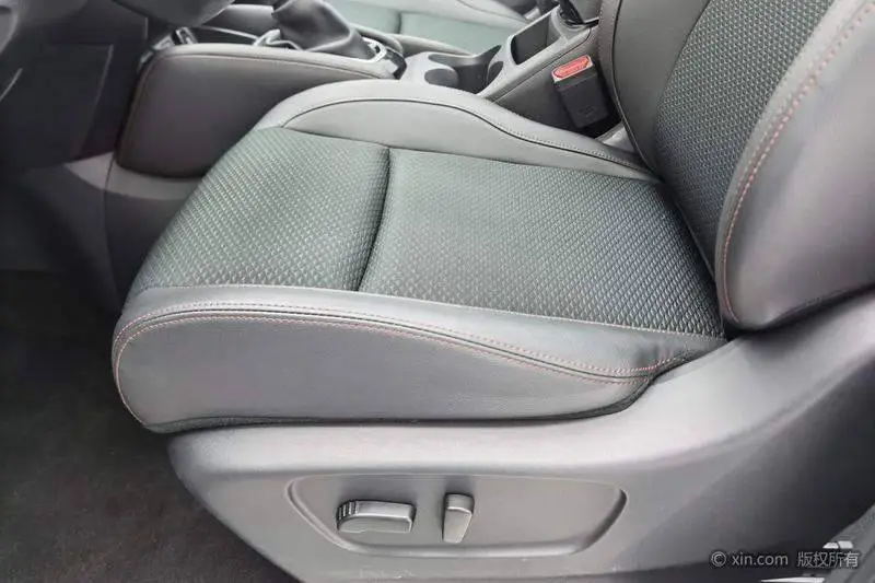 Qashqai 2019 2.0L CVT Deluxe Edition — 18