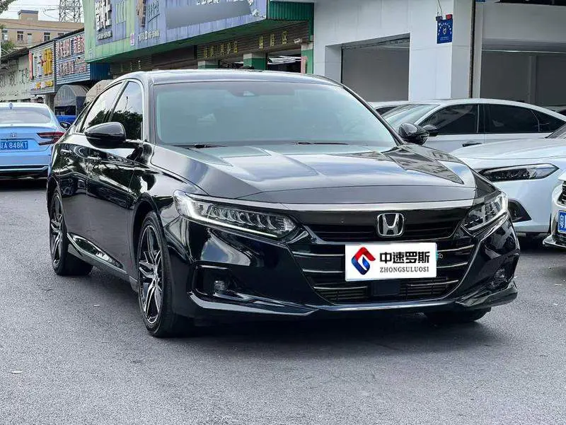 Accord 2022 260TURBO Fantasy Night Premium Edition — 3