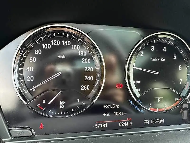 BMW X1 2022 sDrive25Li Leading Edition — 10