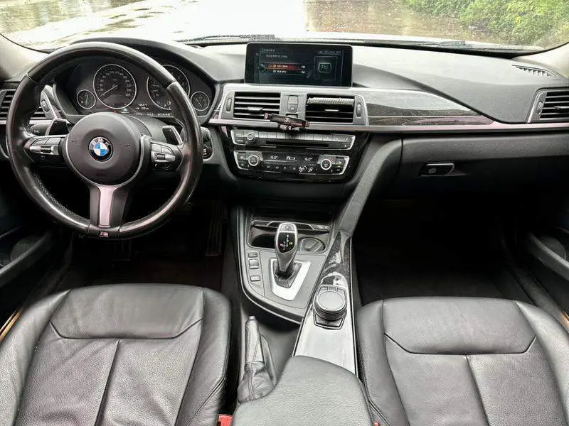 BMW 3 Series 2017 330Li M Sports — 7