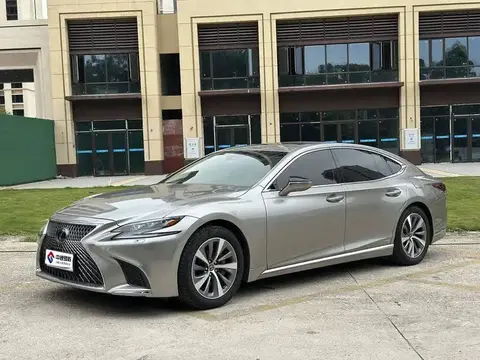 Lexus LS 2018 500h Excellence Edition National V