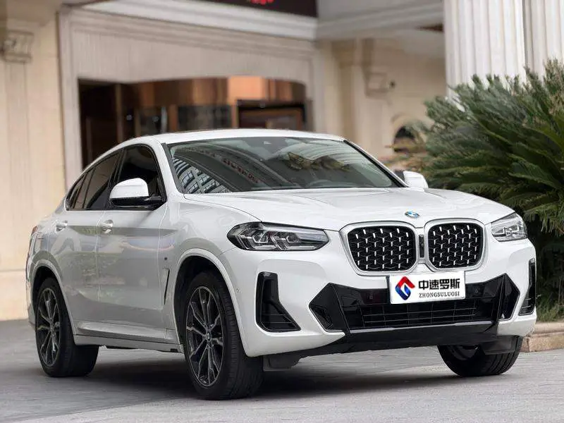 BMW X4 2022 xDrive 30i M Sport Package — 3