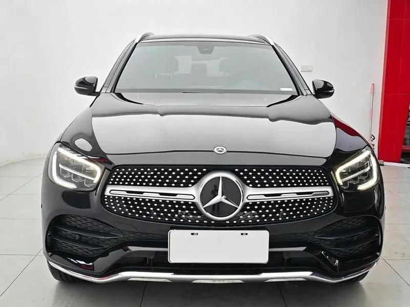 Mercedes-Benz GLC 2021 GLC 260 L 4MATIC Luxury — 2