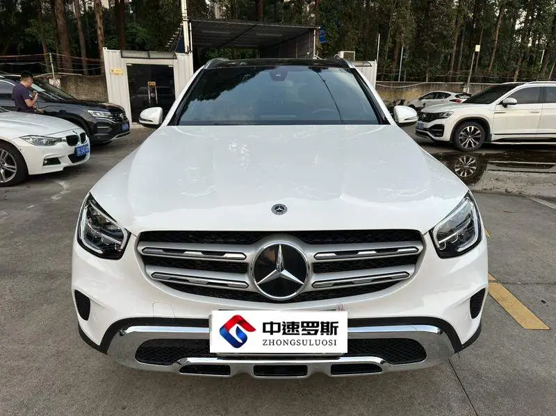 Mercedes-Benz GLC 2021 GLC 260 L 4MATIC Dynamic — 2
