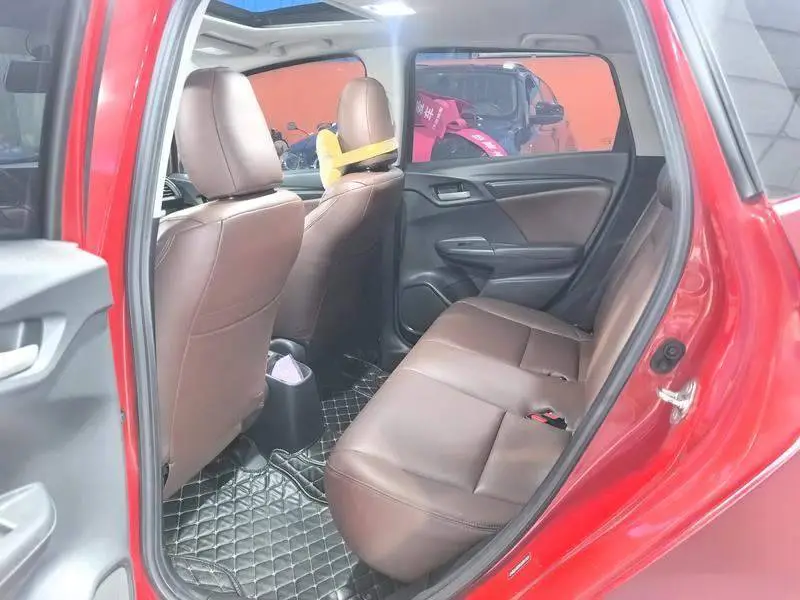 Fit 2016 1.5L LXS CVT Comfort Sunroof Edition — 10