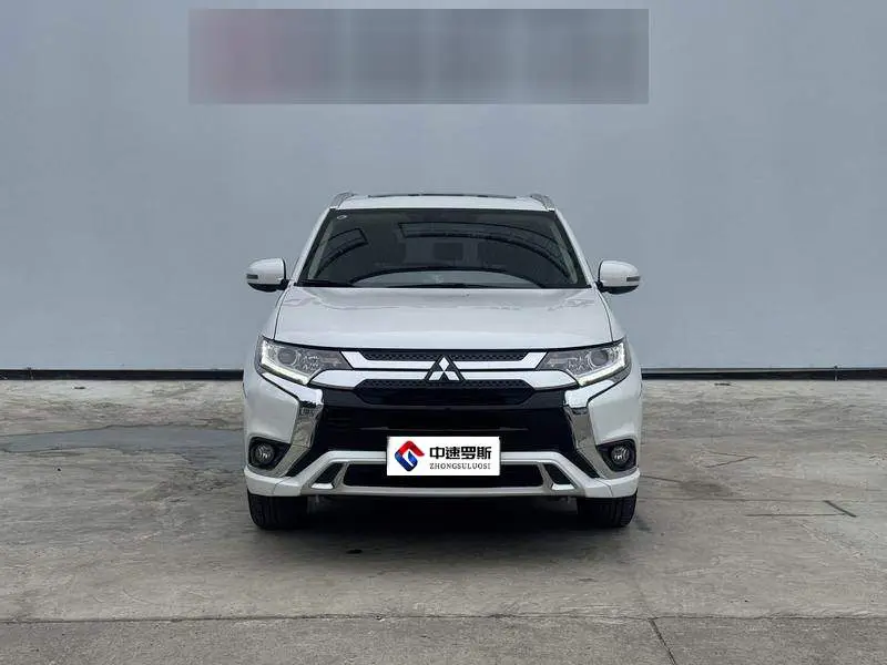 Outlander 2021 Model 2.0L 2WD Enjoy Edition 5 Seaters — 2