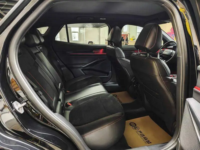 EVOS 2022 EcoBoost 245 Sport — 11
