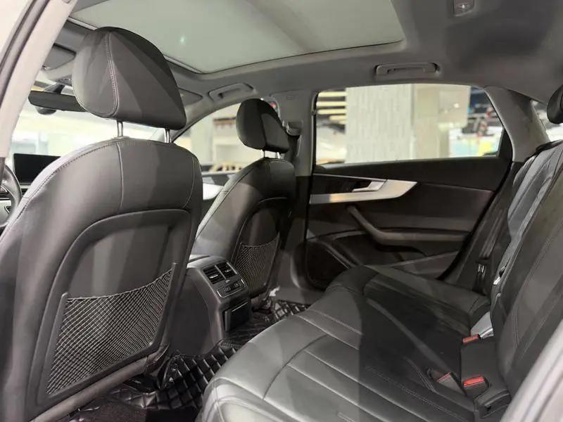 Audi A4L 2019 45 TFSI quattro Personality Sports Edition National V — 14