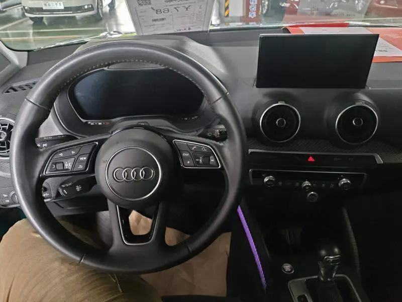 Audi Q2L 2018 35 TFSI Luxury Elegant National V — 7