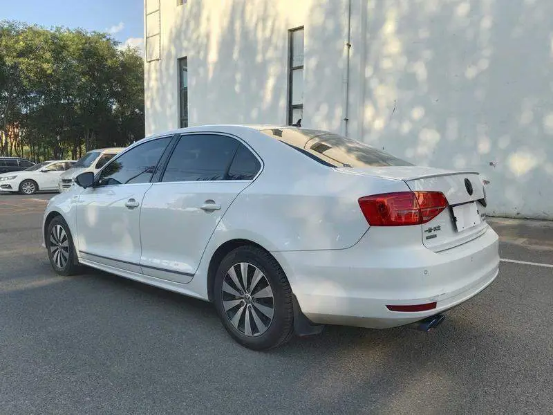 Sagitar 2015 230TSI Automatic Luxury — 4