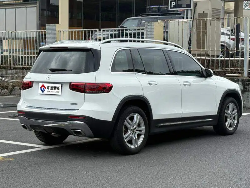 Mercedes-Benz GLB 2020 GLB 200 Dynamic — 6