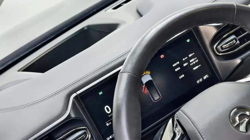 NIO ES8 2020 580KM Signature Edition Six-seat Edition — 8