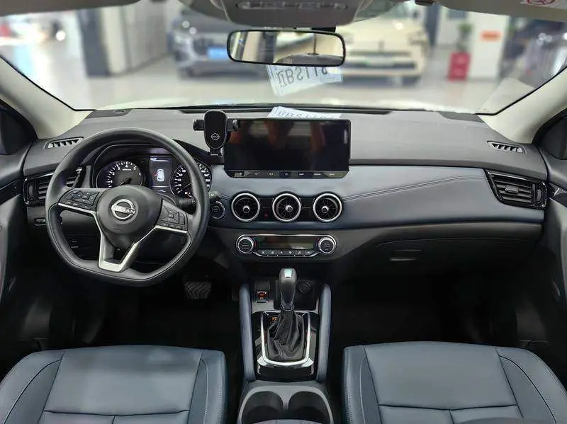 Qashqai 2025 Honor 2.0L CVT XV True Heart Edition — 7