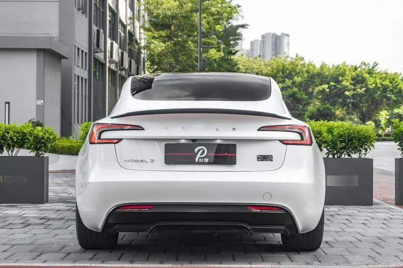 Model 3 2024 High-Performance All-Wheel Drive — 6