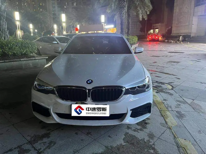BMW 5 Series 2020 525Li M Sport Package — 2