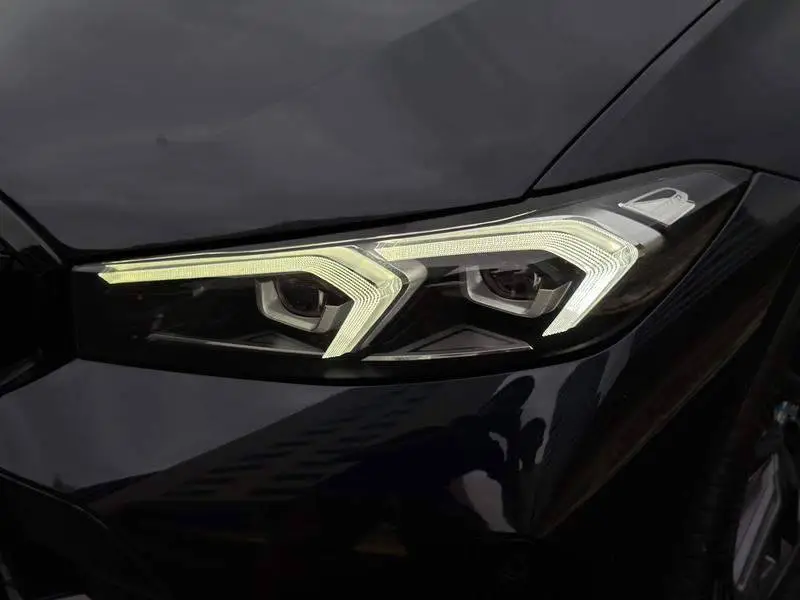 BMW 3 Series 2023 325Li M Sport Night Edition — 8