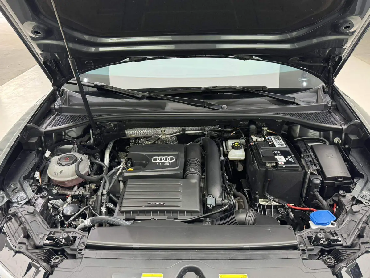 Audi Q3 2023 35 TFSI Fashion Dynamic Edition (1.4T) — 14