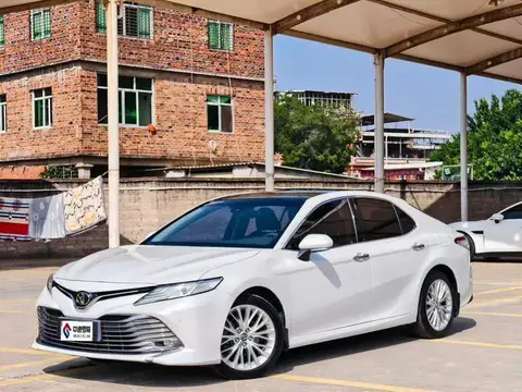 Camry 2019 2.5G Deluxe Edition National VI