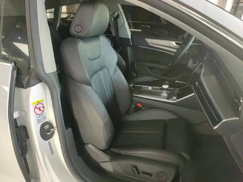 Audi A7 2022 45 TFSI Premium Edition — 11
