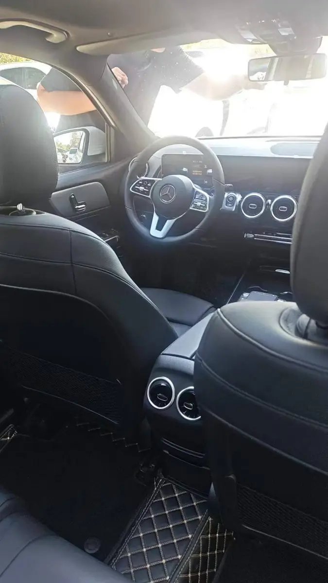 Mercedes-Benz GLB 2020 GLB 180 Fashion — 5