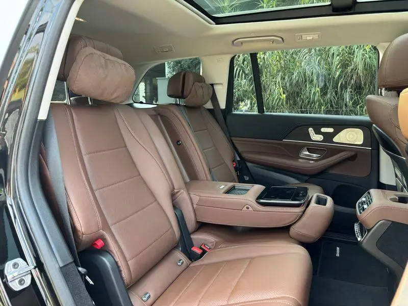 Mercedes-Benz GLS 2025 GLS 450 4MATIC Fashion Edition — 17