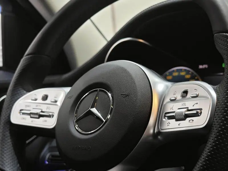 Mercedes-Benz C-Class 2021 C 260 L Sports Edition — 11