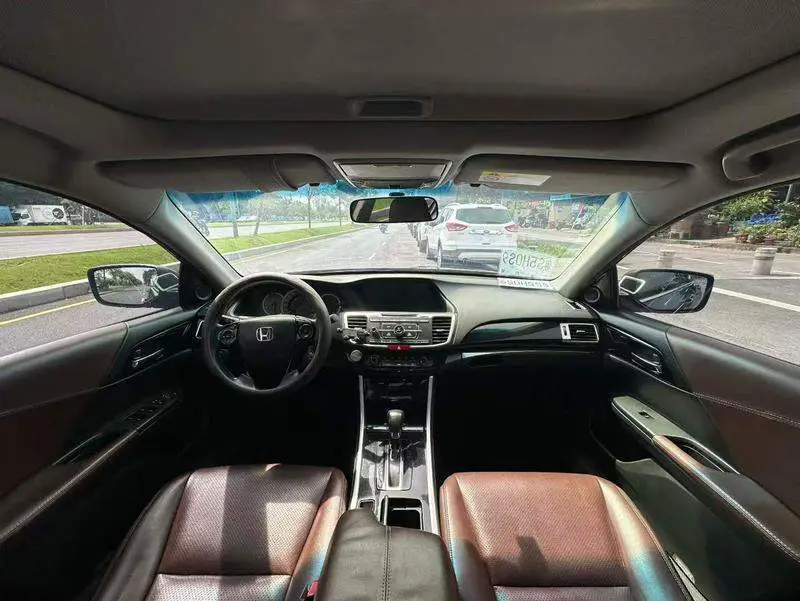 Accord 2016 2.0L Comfort Edition — 7