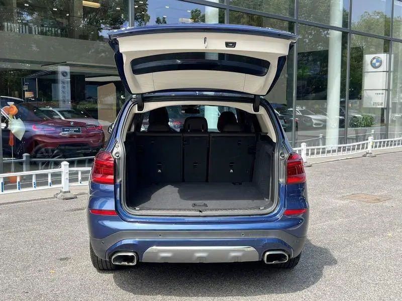 BMW X3 2019 xDrive25i Luxury Package — 16